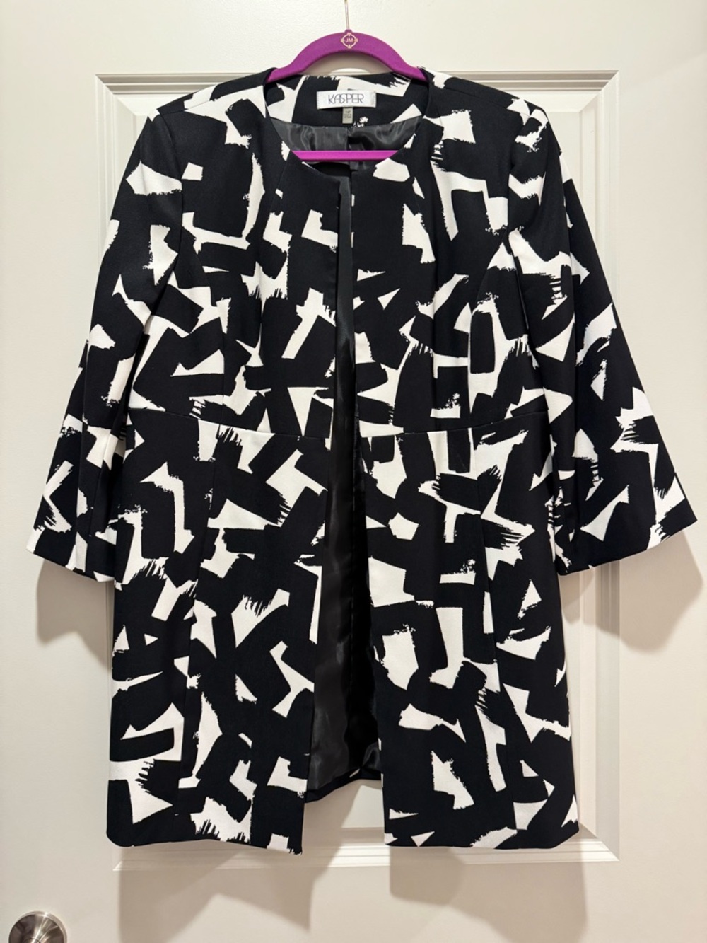 Kasper Black and White Abstract Open-Front Trench Coat